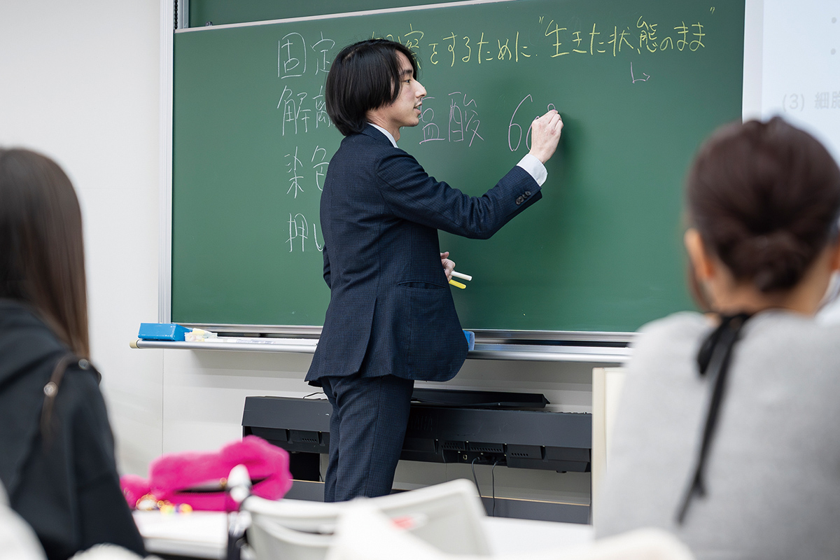 入学前教育から国家試験まで、徹底サポート
